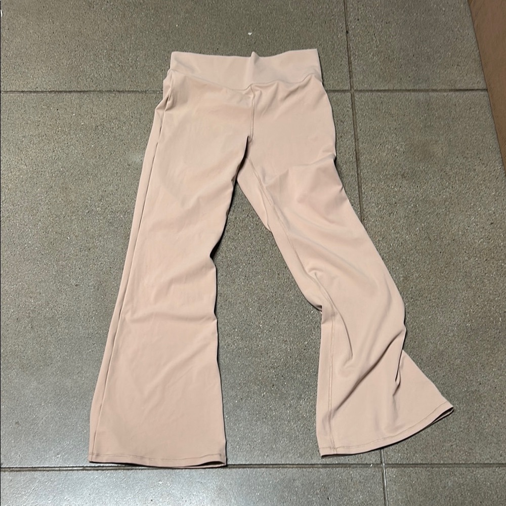 Vuori High-Waisted Beige Flare Pants